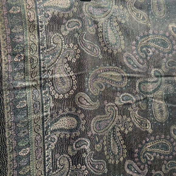 Elegant Shawl in Earthy Green- Versatile Wrap, Stole, Scarf, Veil, Soft & Cozy - Picture 11 of 16